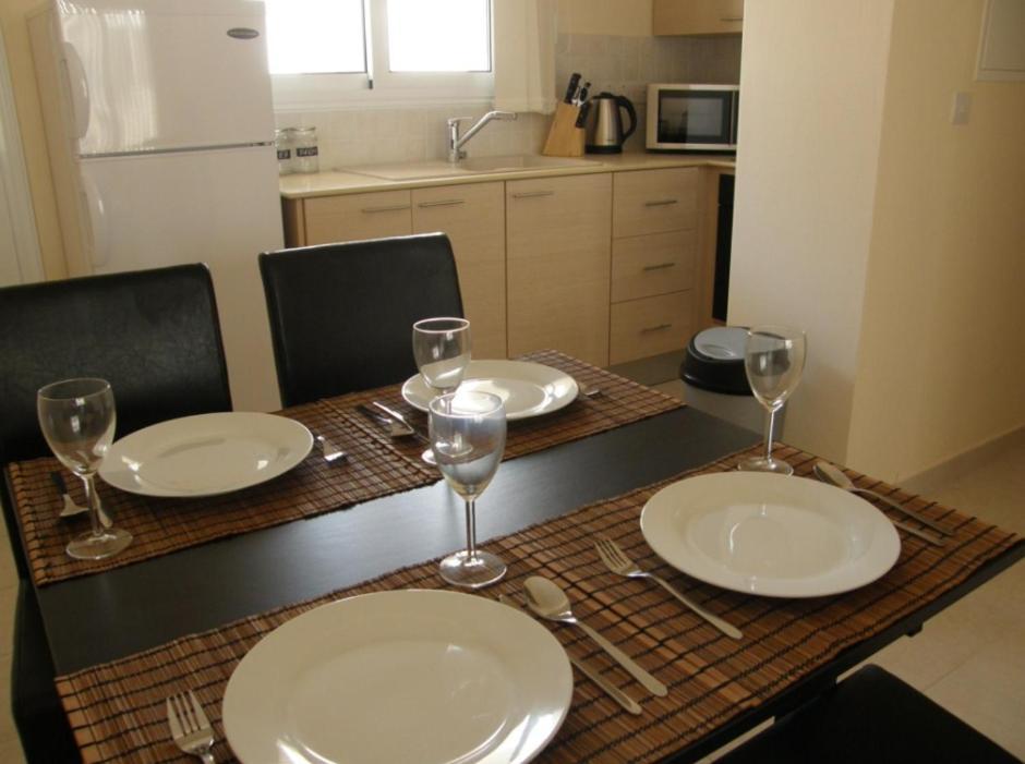 Kronos Holiday Apartments Paralimni Zimmer foto